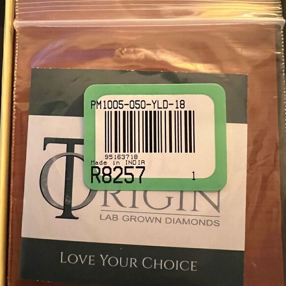 14K Yellow Gold Necklace with 1/2 Carat Lab Grown Diamond in Curved Bar Design - Picture 13 of 16